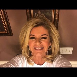 Meet your Posher, Cathy